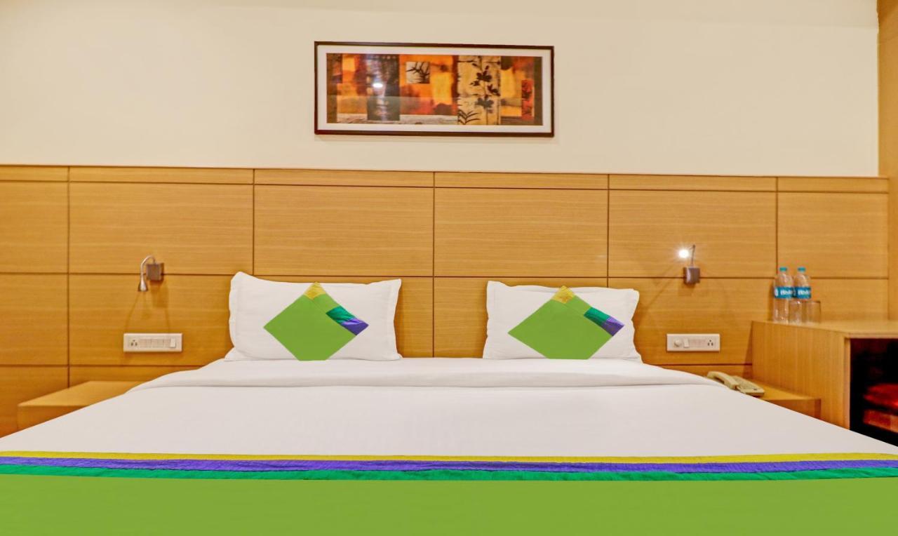 Treebo Galaxy Rooms New Delhi Buitenkant foto