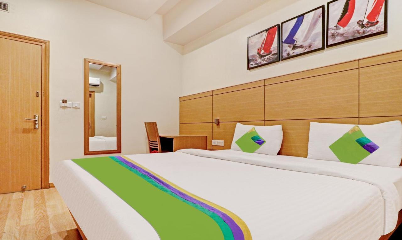 Treebo Galaxy Rooms New Delhi Buitenkant foto