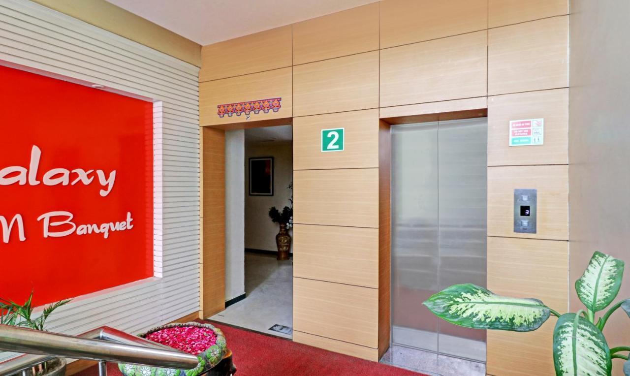 Treebo Galaxy Rooms New Delhi Buitenkant foto